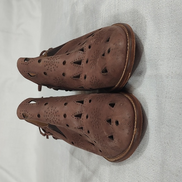 Musse & Cloud by Anthropologie Western Bohemian Cutout Ankle Booties Size 9 - Picture 4 of 9